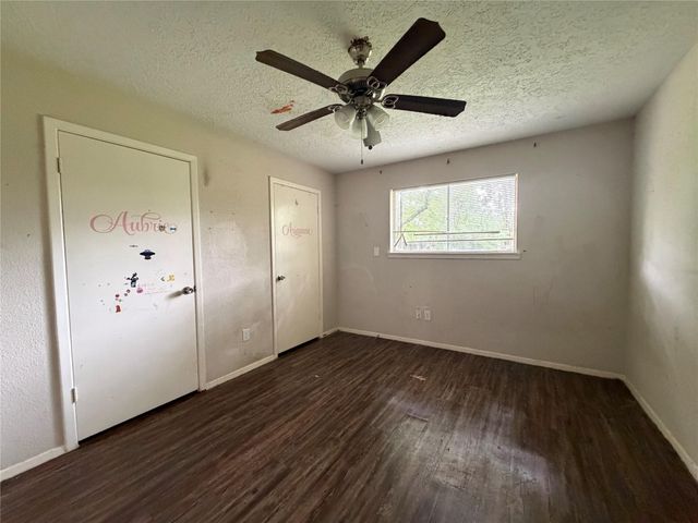 17234 Heritage Bay Drive, Webster, TX 77598