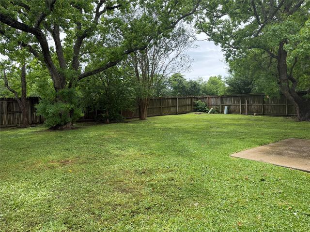 17234 Heritage Bay Drive, Webster, TX 77598