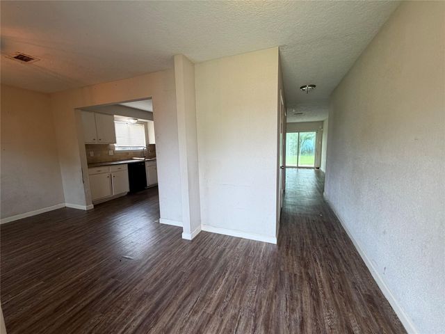 17234 Heritage Bay Drive, Webster, TX 77598