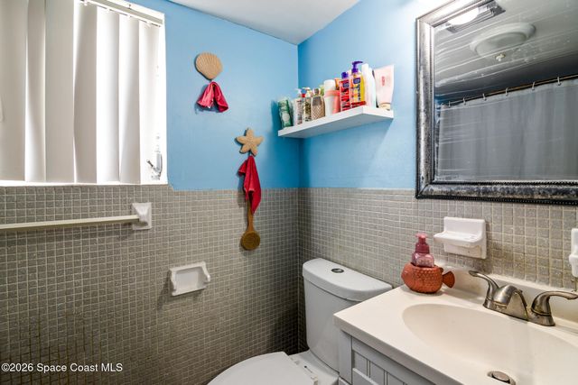 250 N Banana River Drive F20, Merritt Island, FL 32952