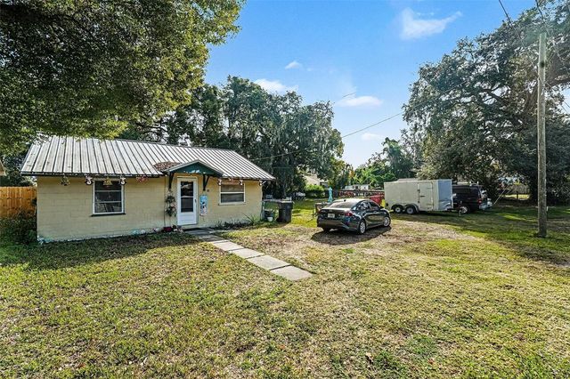 2518 ELM STREET, Seffner, FL 33584