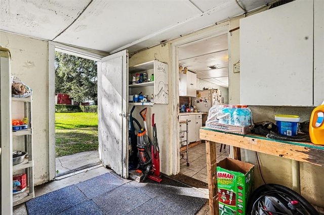 2518 ELM STREET, Seffner, FL 33584