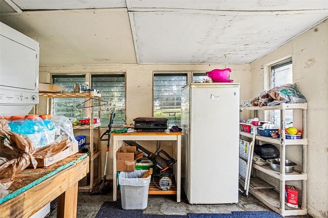 2518 ELM STREET, Seffner, FL 33584