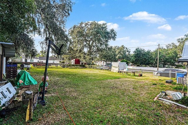 2518 ELM STREET, Seffner, FL 33584
