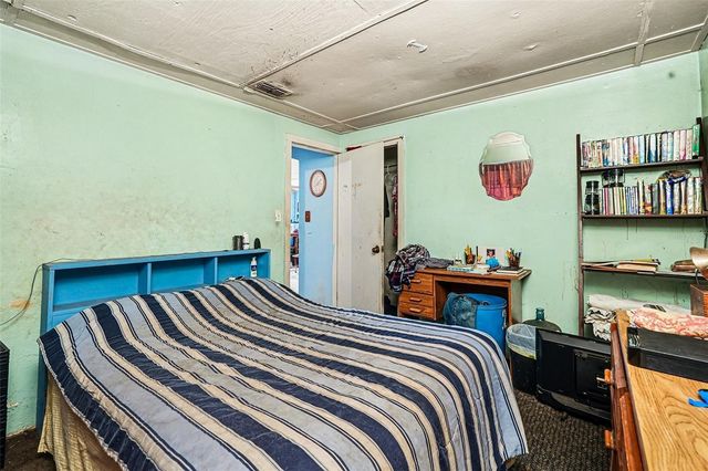 2518 ELM STREET, Seffner, FL 33584