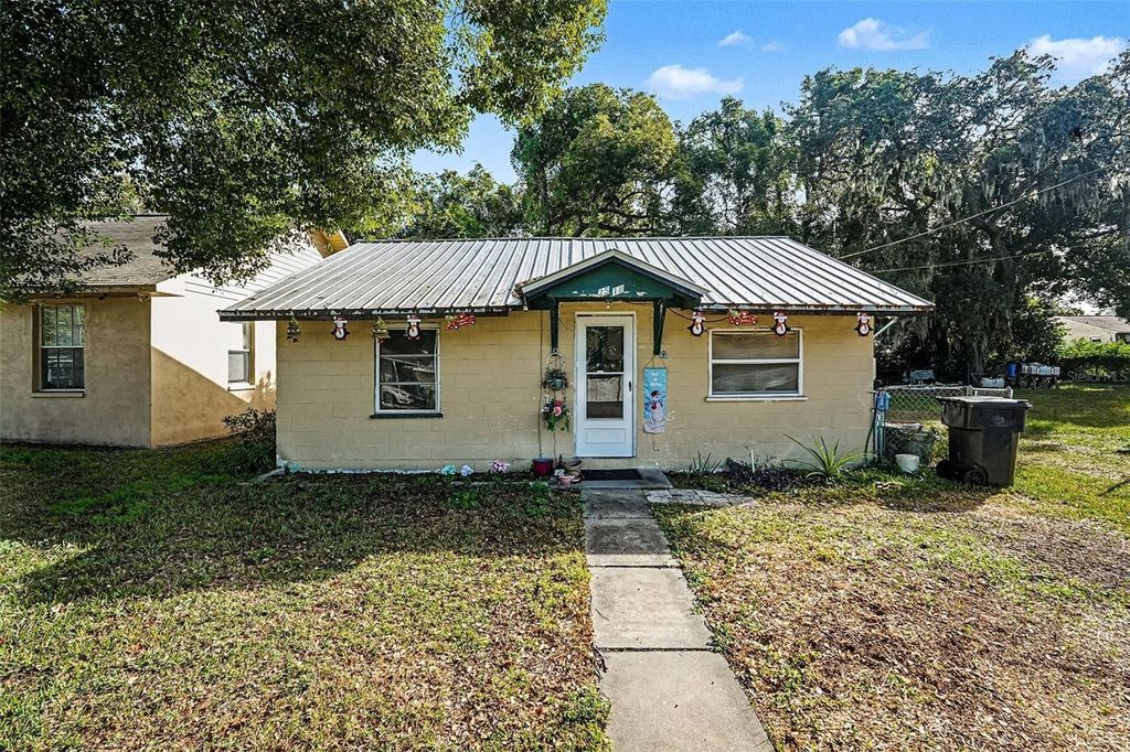 2518 ELM STREET, Seffner, FL 33584