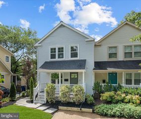 3906 14TH ST N, Arlington, VA 22201
