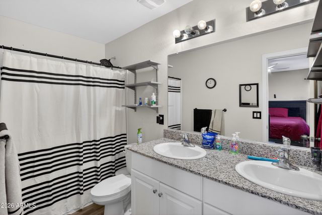 1034 W STARVIEW Avenue, Coolidge, AZ 85128