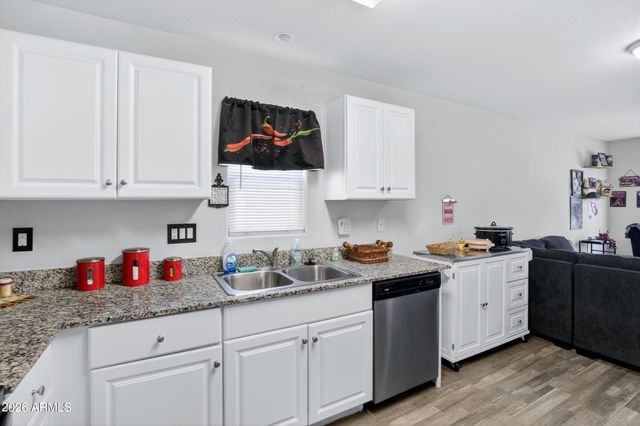 1034 W STARVIEW Avenue, Coolidge, AZ 85128