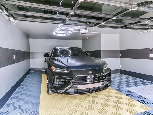 1117 Glenwood Avenue, Nichols Hills, OK 73116