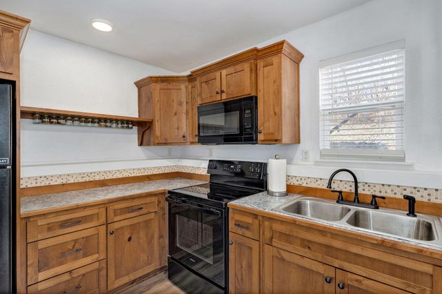 303 S Church Street, Stockton, MO 65785