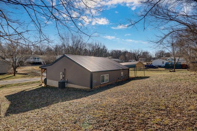 303 S Church Street, Stockton, MO 65785