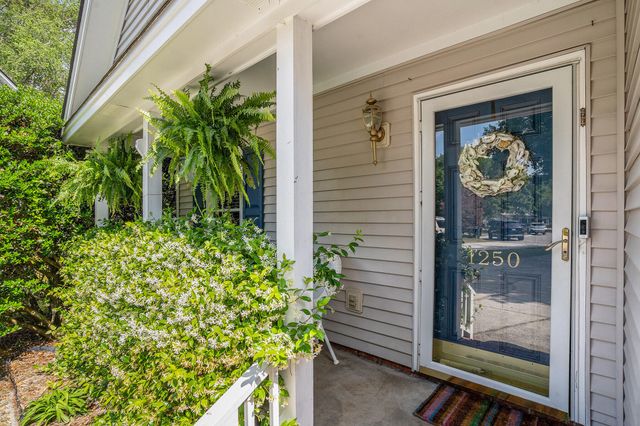 1250 Wide Water Court, Charleston, SC 29412