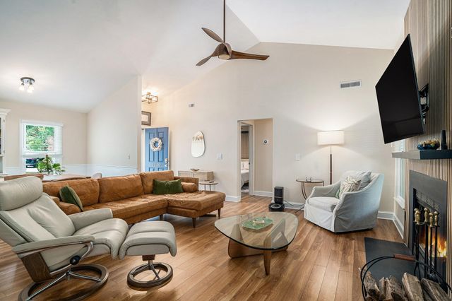 1250 Wide Water Court, Charleston, SC 29412