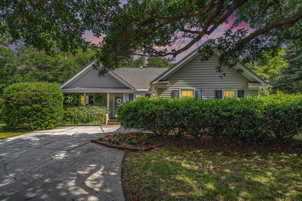 1250 Wide Water Court, Charleston, SC 29412