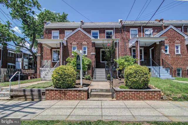 1612 Q ST SE, Washington, DC 20020