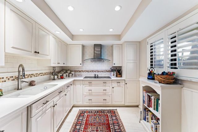 200 Ocean Trail Way T7, Jupiter, FL 33477