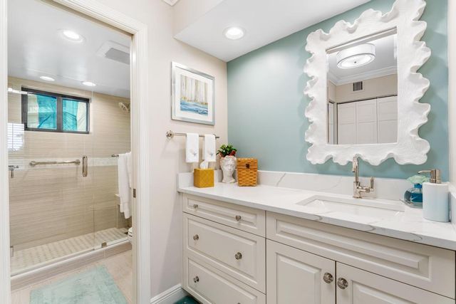 200 Ocean Trail Way T7, Jupiter, FL 33477