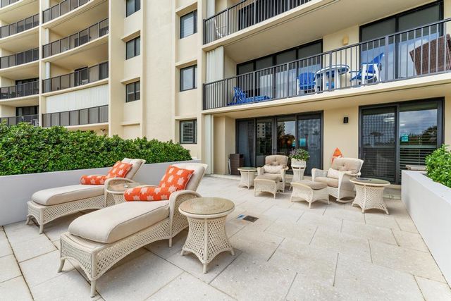 200 Ocean Trail Way T7, Jupiter, FL 33477