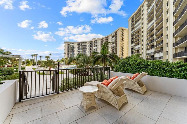 200 Ocean Trail Way T7, Jupiter, FL 33477