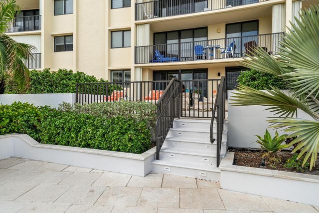 200 Ocean Trail Way T7, Jupiter, FL 33477