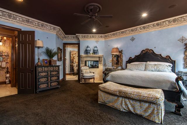 15 Spring Valley Lane, Little Rock, AR 72223