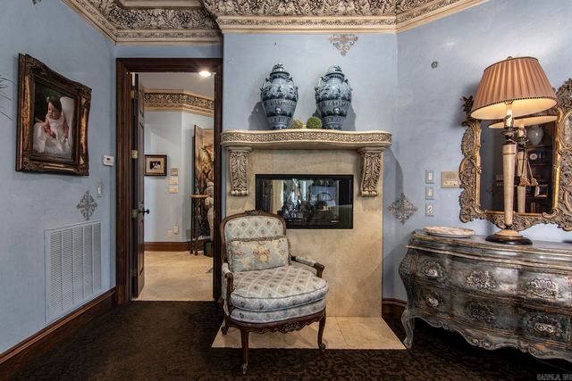 15 Spring Valley Lane, Little Rock, AR 72223