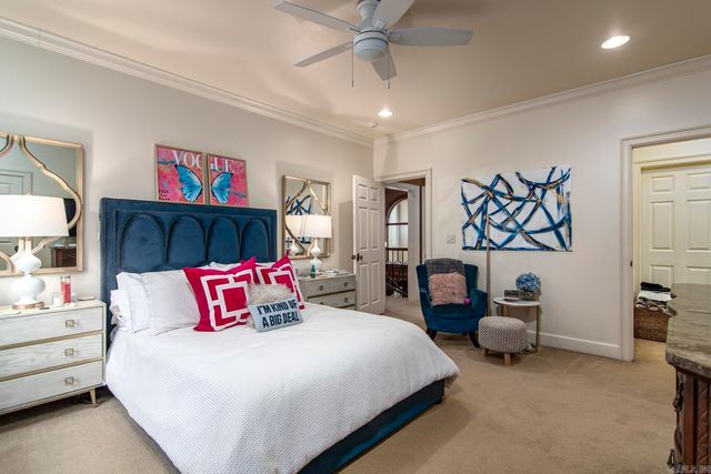 15 Spring Valley Lane, Little Rock, AR 72223