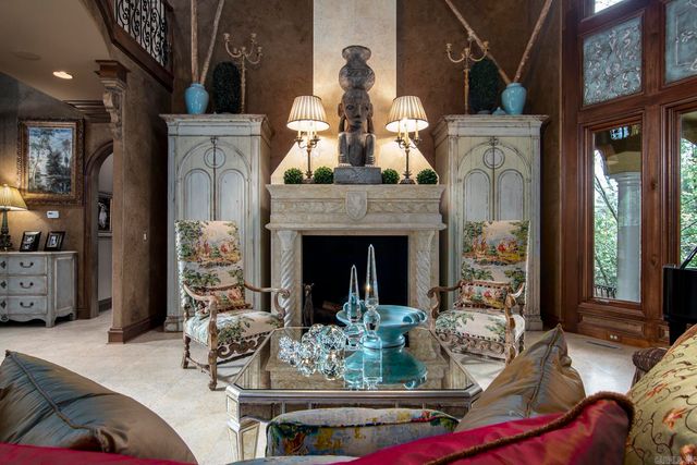 15 Spring Valley Lane, Little Rock, AR 72223