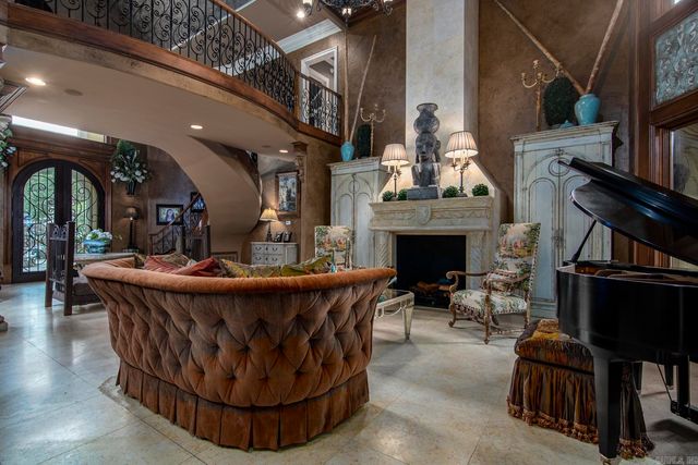 15 Spring Valley Lane, Little Rock, AR 72223