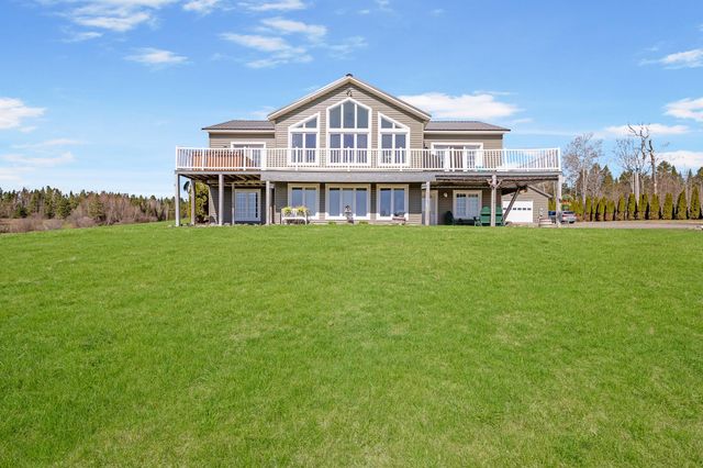 794 Reed Road, Colebrook, NH 03576