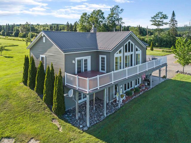 794 Reed Road, Colebrook, NH 03576
