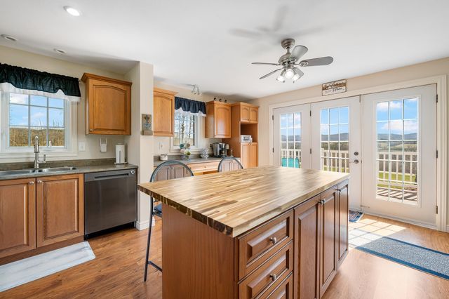 794 Reed Road, Colebrook, NH 03576