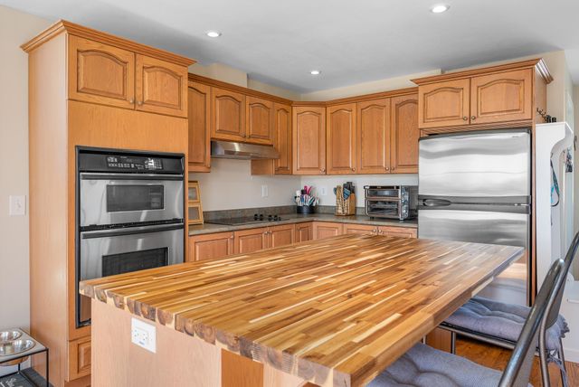 794 Reed Road, Colebrook, NH 03576