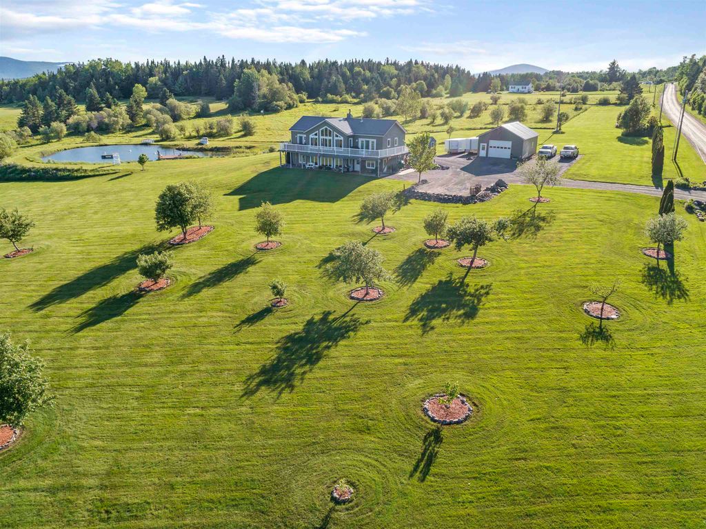 794 Reed Road, Colebrook, NH 03576