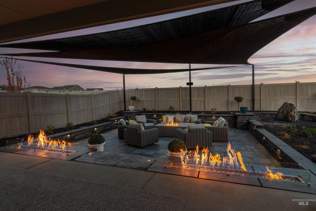 5826 S Cubola Way, Meridian, ID 83642