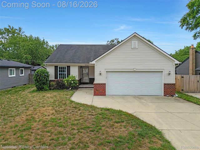 27621 Pembroke Street, Livonia, MI 48152