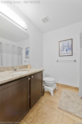 27621 Pembroke Street, Livonia, MI 48152