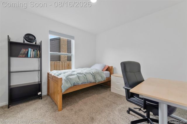 27621 Pembroke Street, Livonia, MI 48152