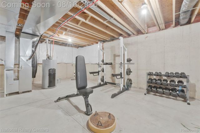 27621 Pembroke Street, Livonia, MI 48152