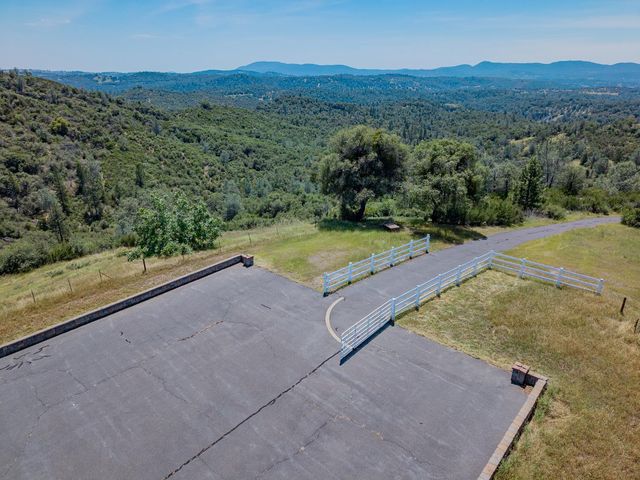 5912 Old Gulch Rd, San Andreas, CA 95249