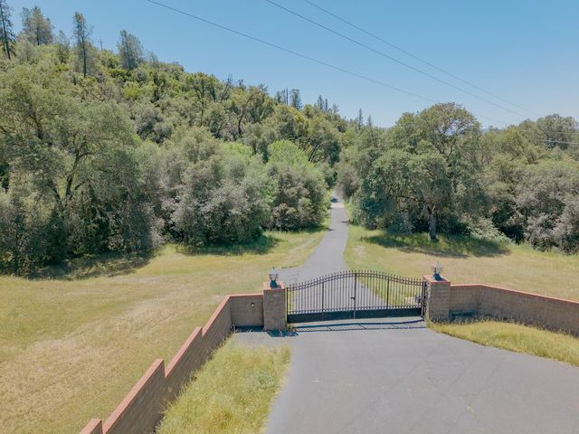 5912 Old Gulch Rd, San Andreas, CA 95249