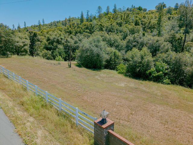 5912 Old Gulch Rd, San Andreas, CA 95249