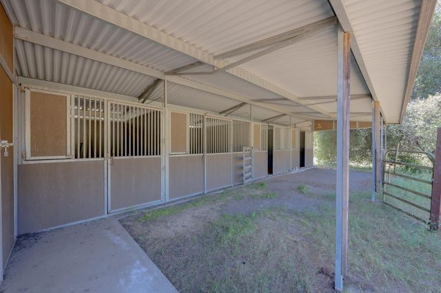 5912 Old Gulch Rd, San Andreas, CA 95249