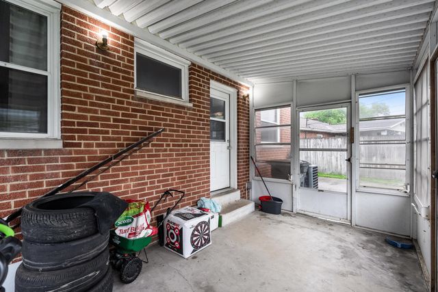 390 Topsfield Road, Columbus, OH 43228