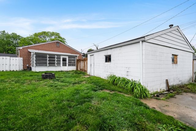 390 Topsfield Road, Columbus, OH 43228