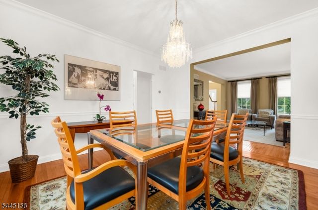 15 Providence Dr, Raritan Twp., NJ 08822