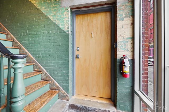 18 W Thirteenth Street, Cincinnati, OH 45202