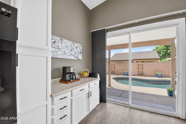 6693 W IVANHOE Street, Chandler, AZ 85226