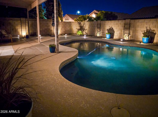 6693 W IVANHOE Street, Chandler, AZ 85226